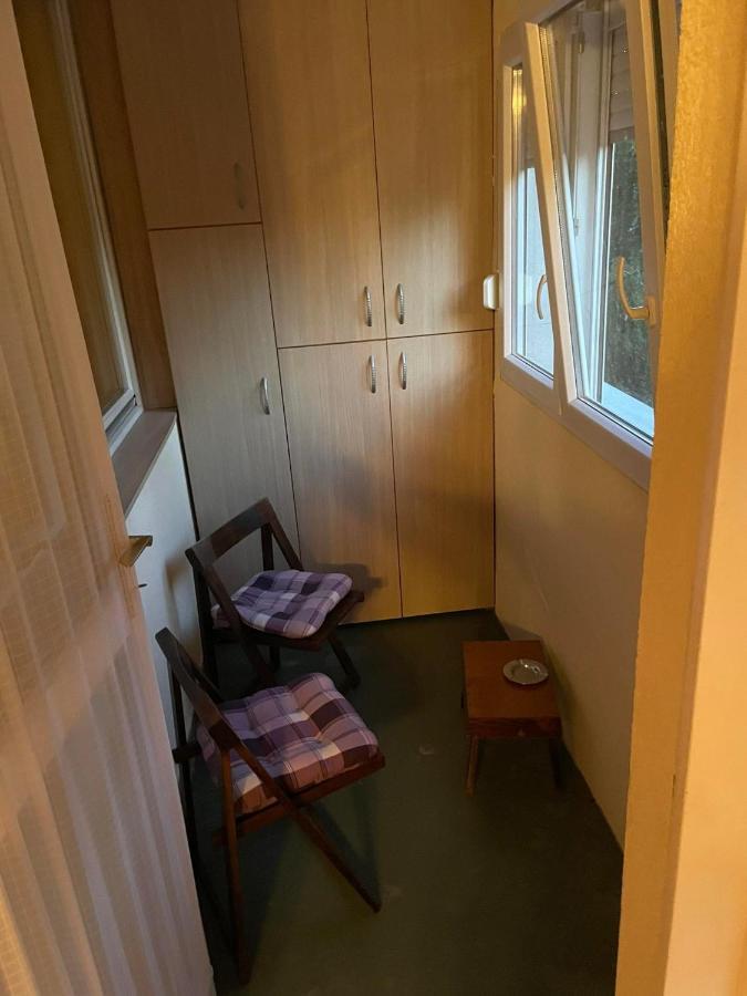 Lolly Apartment คาร์โลวัตส์ ภายนอก รูปภาพ